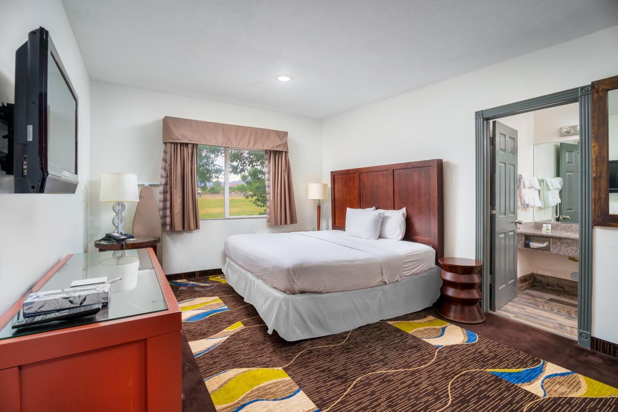 Ramada By Wyndham La Verkin Zion National Park Exterior photo