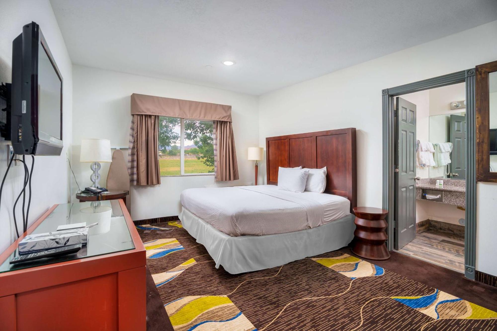 Ramada By Wyndham La Verkin Zion National Park Exterior photo